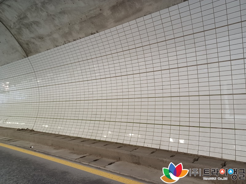 f5bc44e0c865dccbcb4bb8f5065d8ffb_1661833