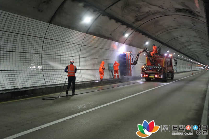 f5bc44e0c865dccbcb4bb8f5065d8ffb_1661834