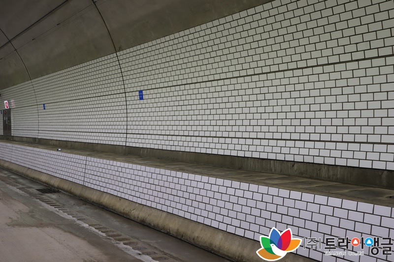 f5bc44e0c865dccbcb4bb8f5065d8ffb_1661835