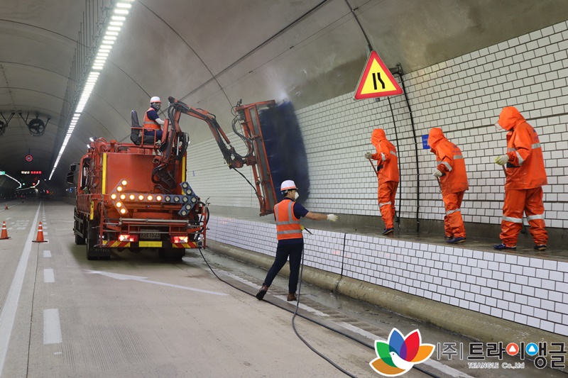 f5bc44e0c865dccbcb4bb8f5065d8ffb_1661835