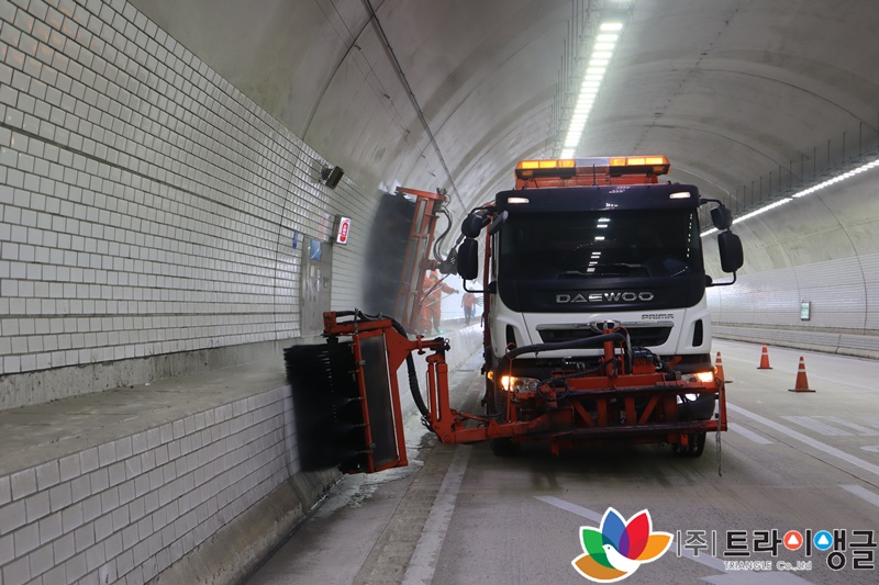 f5bc44e0c865dccbcb4bb8f5065d8ffb_1661835