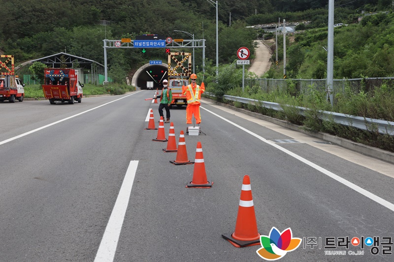 f5bc44e0c865dccbcb4bb8f5065d8ffb_1661836