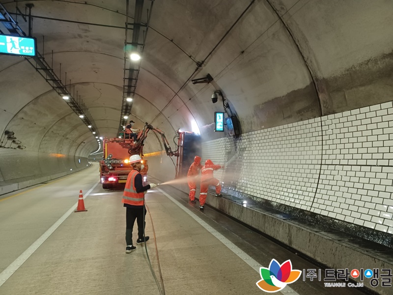 f5bc44e0c865dccbcb4bb8f5065d8ffb_1661838