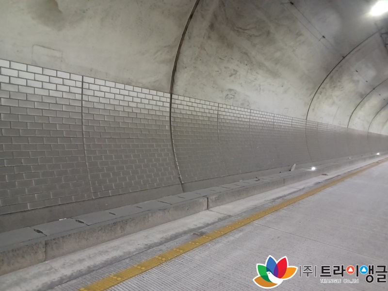 f5bc44e0c865dccbcb4bb8f5065d8ffb_1661838