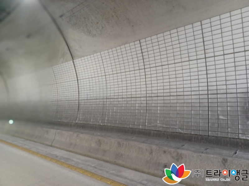 f5bc44e0c865dccbcb4bb8f5065d8ffb_1661839