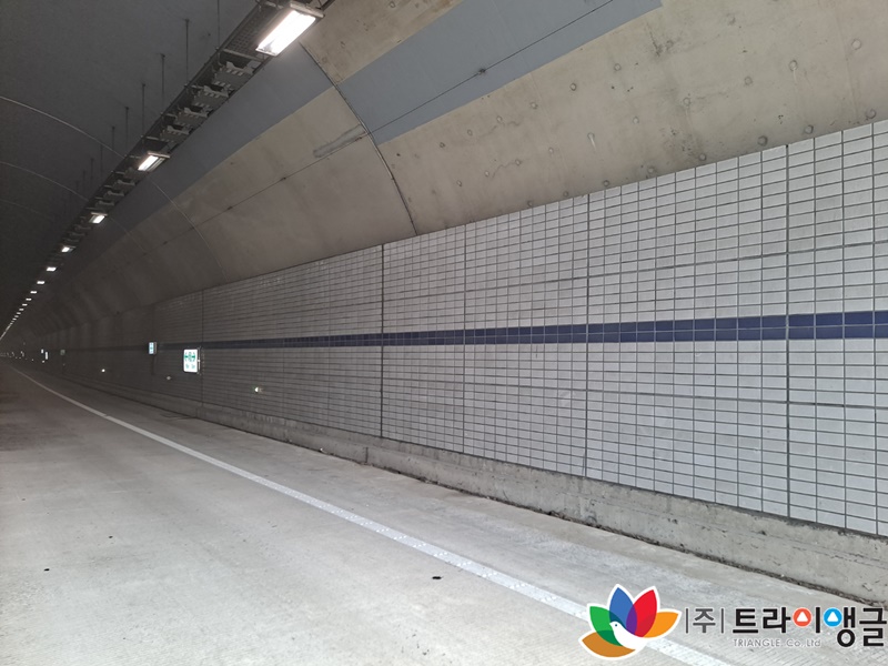 f5bc44e0c865dccbcb4bb8f5065d8ffb_1661839