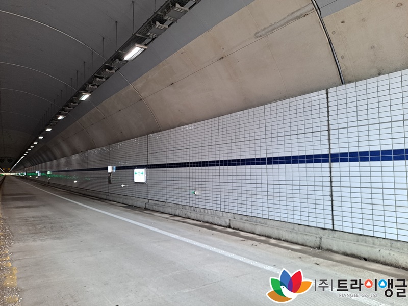 f5bc44e0c865dccbcb4bb8f5065d8ffb_1661839