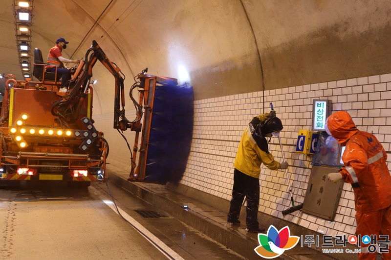 ad61c04483d8b78ea370a78650a2b789_1663832