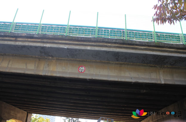 6fcf79a4c8d25e94d03c5408bdd78082_1490663