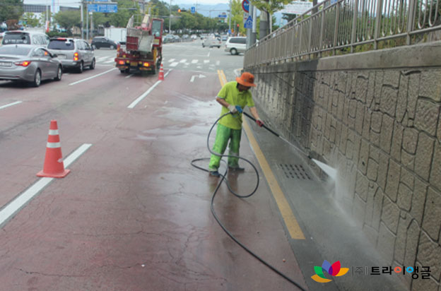 6fcf79a4c8d25e94d03c5408bdd78082_1490664