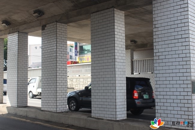 6fcf79a4c8d25e94d03c5408bdd78082_1490665