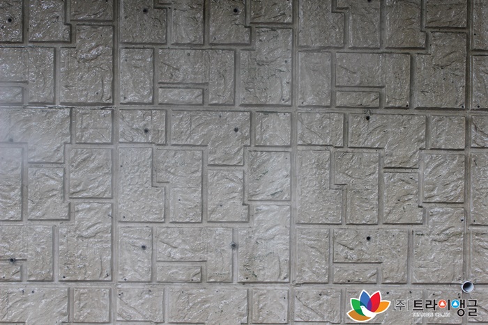 bcda8dc6a574de8a3f93c14bb7b29db1_1529459