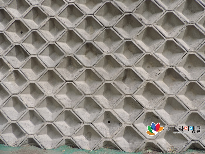 bcda8dc6a574de8a3f93c14bb7b29db1_1529459