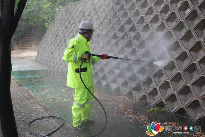 bcda8dc6a574de8a3f93c14bb7b29db1_1529459