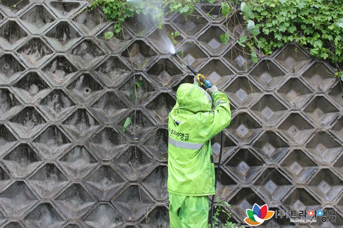 bcda8dc6a574de8a3f93c14bb7b29db1_1529459