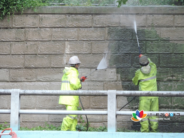 bcda8dc6a574de8a3f93c14bb7b29db1_1529460