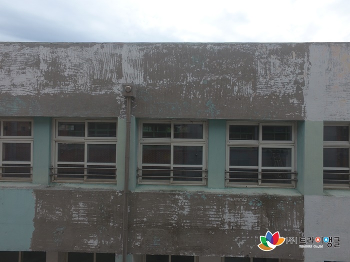 4cf05ef7ec2faec9049ddbdee82f9c19_1535355