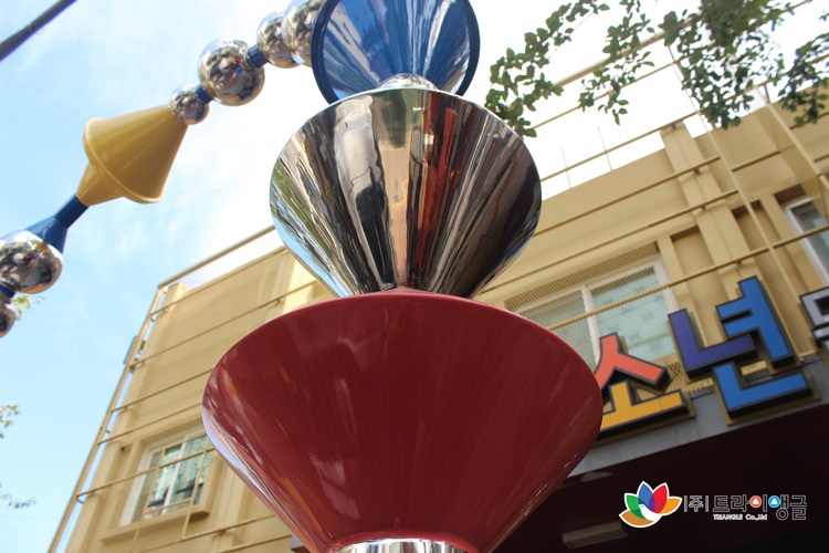 3f03276cbe428a7086d21a9651cf9a42_1539148