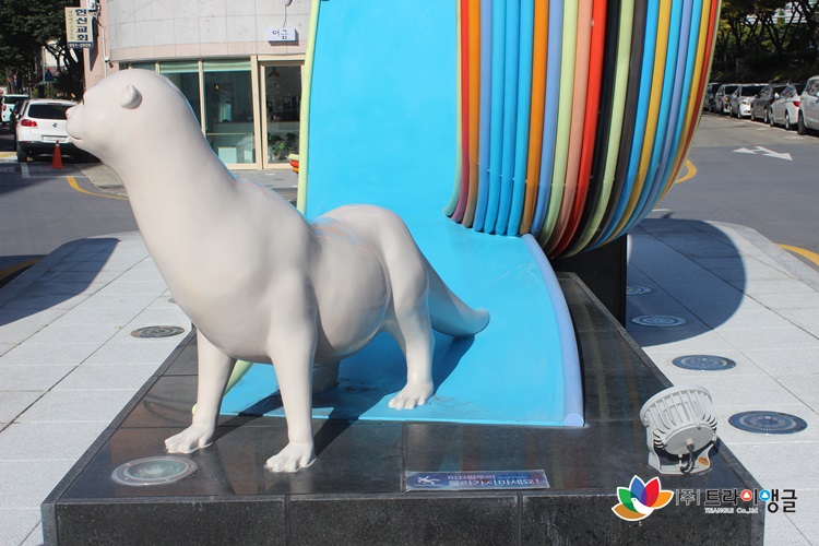 3f03276cbe428a7086d21a9651cf9a42_1539148