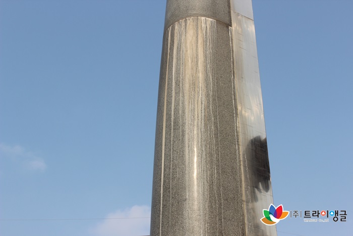 370ebc3745e293a902e182c80cfb93c3_1551661