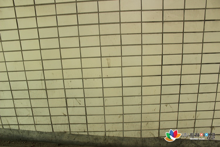 943eff9672e54ddd7112fdc10d9ff9f7_1553578