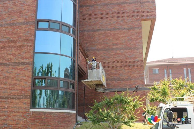 a54f114c3fad0886b33669637954bb91_1558656