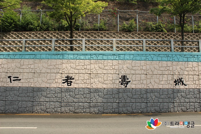 1b14a4911544291350023c915f866275_1559700