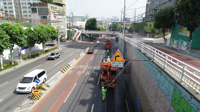 1b14a4911544291350023c915f866275_1559700