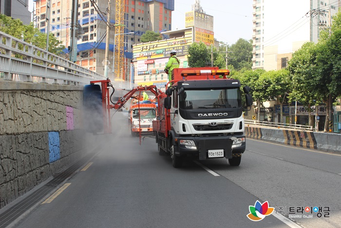 1b14a4911544291350023c915f866275_1559700