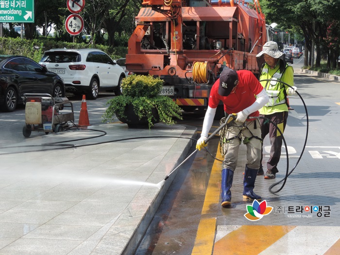 8ad4d02f01a093f0e0164ba7b6a55a25_1565159