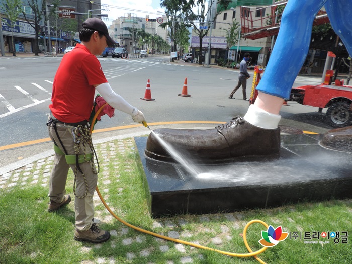 8ad4d02f01a093f0e0164ba7b6a55a25_1565160