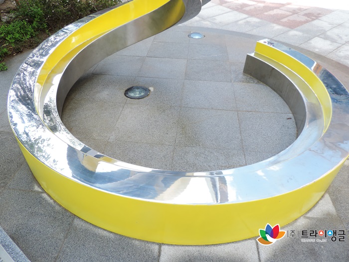 8ad4d02f01a093f0e0164ba7b6a55a25_1565160