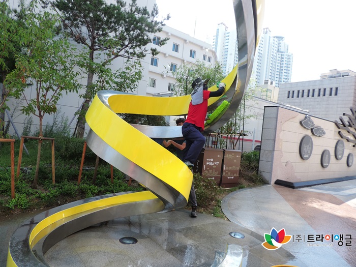 8ad4d02f01a093f0e0164ba7b6a55a25_1565160