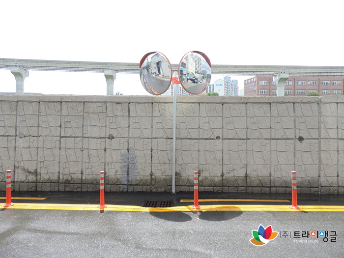 c4bc75a352c241d87a46e9ec0b7ef01e_1565766