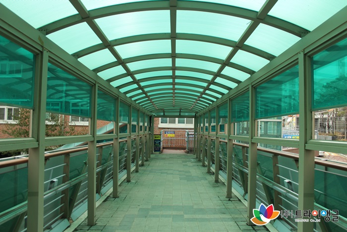 de55f4be9e949e3d10279d756562808f_1582524